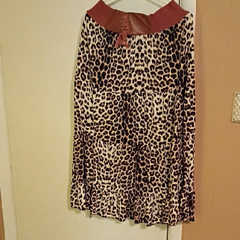 Magic Leopard Print Maxi Skirt with Brown Waistband